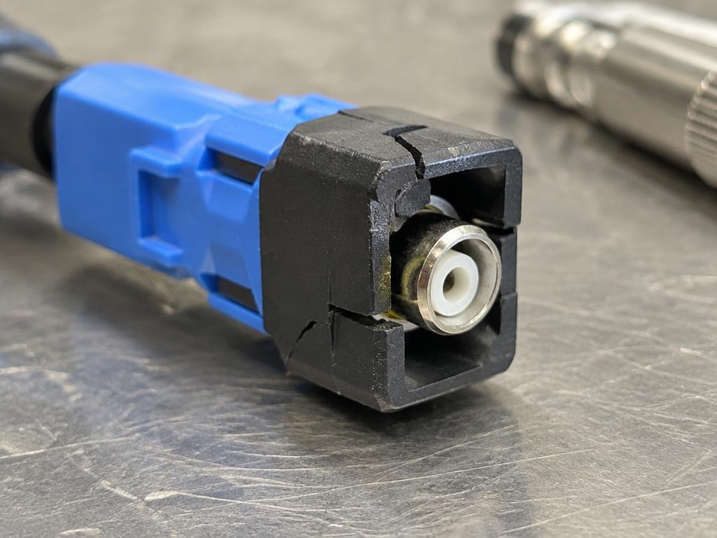 Sample evidence: inspection adapter with cracked housing